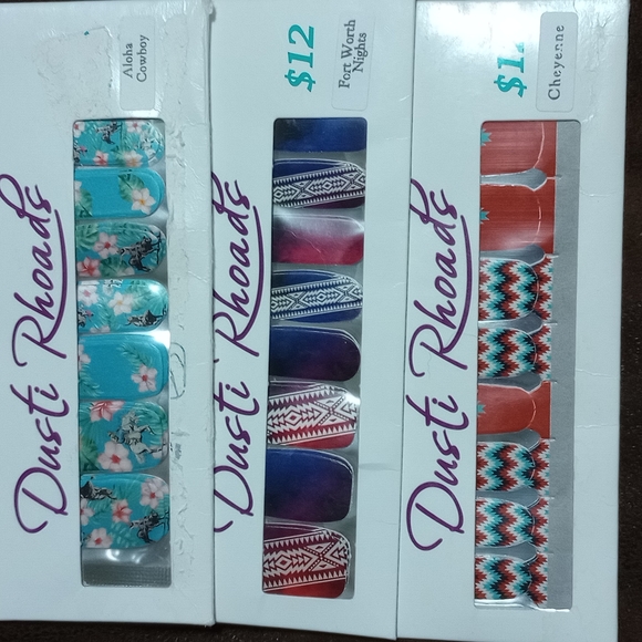 dusti Rhoads Makeup Dusti Rhoads Nails Strips Set Of Nine Poshmark